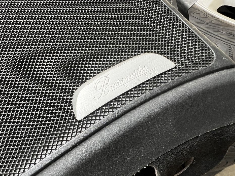 Задня полка Mercedes S222 Maybach X222 a2226908301