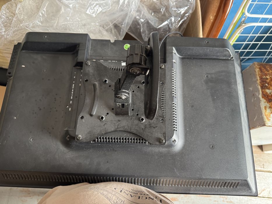 Elenberg телевізор