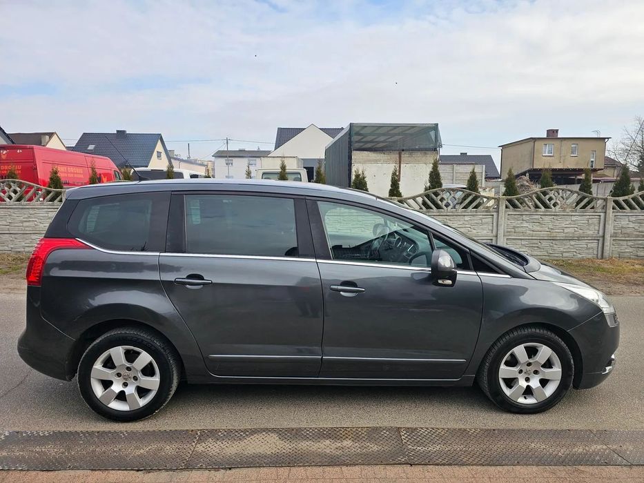 Peugeot 5008 2.0 HDI 150KM,7-Osobowy Bezwypadkowy Serwis ASO