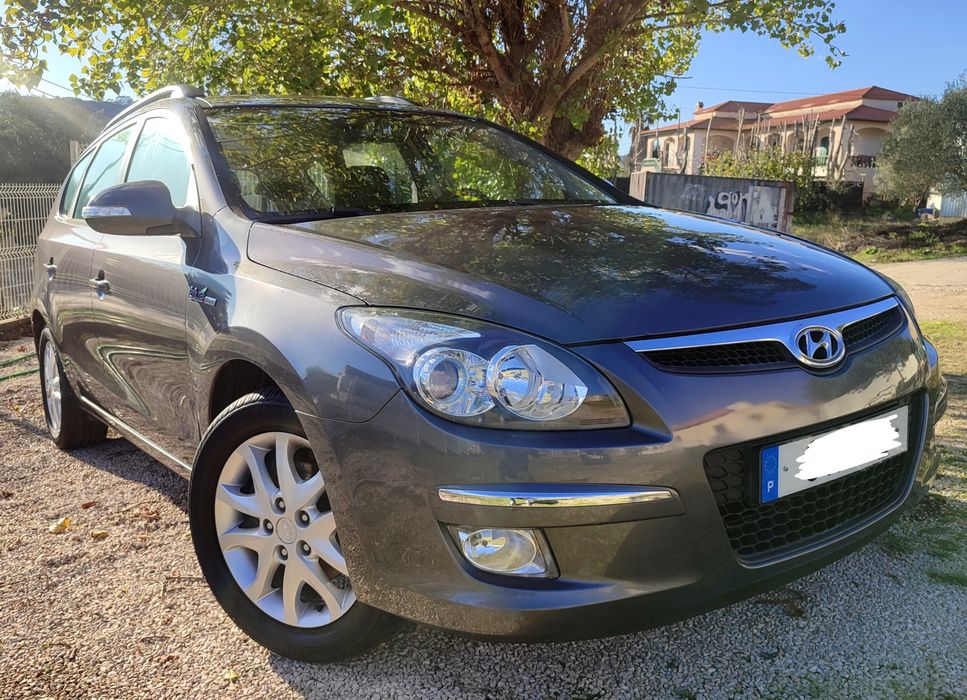 Hyundai i30 CW 1.4 16v ano 2010 apenas 155 mil km