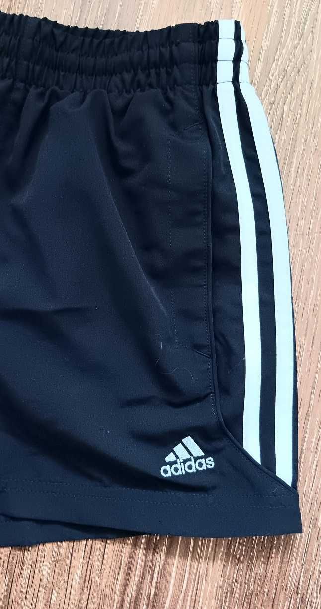 Spodenki Adidas 9-10 lat rozm. 140