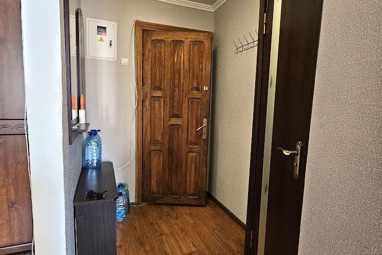Сдам 2 ком квартиру ул.Базарная