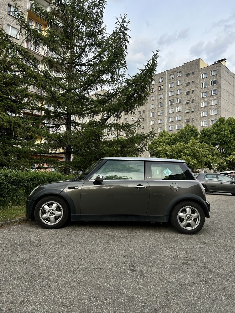 Mini Cooper 1.6 benzyna, automat, 2005 r.