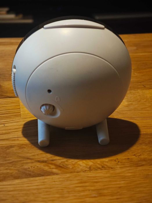 Radiobudzik TCM Tchibo, analogowy, funkcja drzemki, srebrno-biały