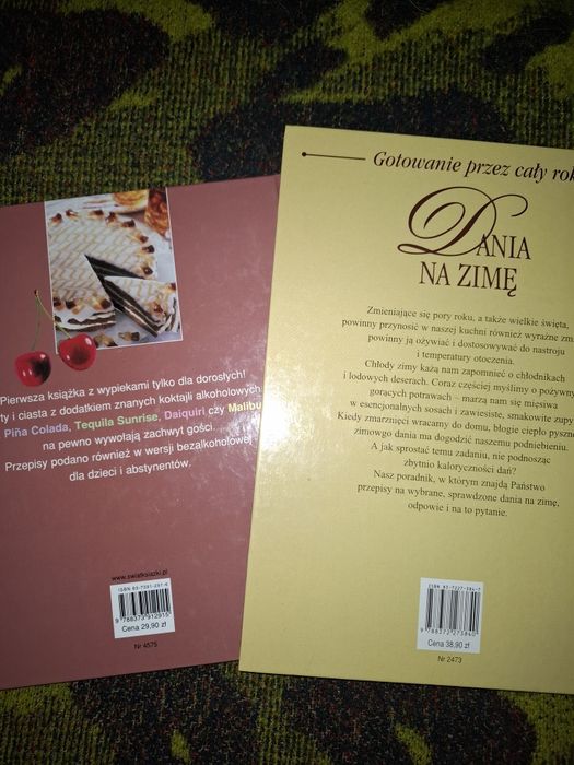 Sprzedam książki Dania na  zimę oraz Torty