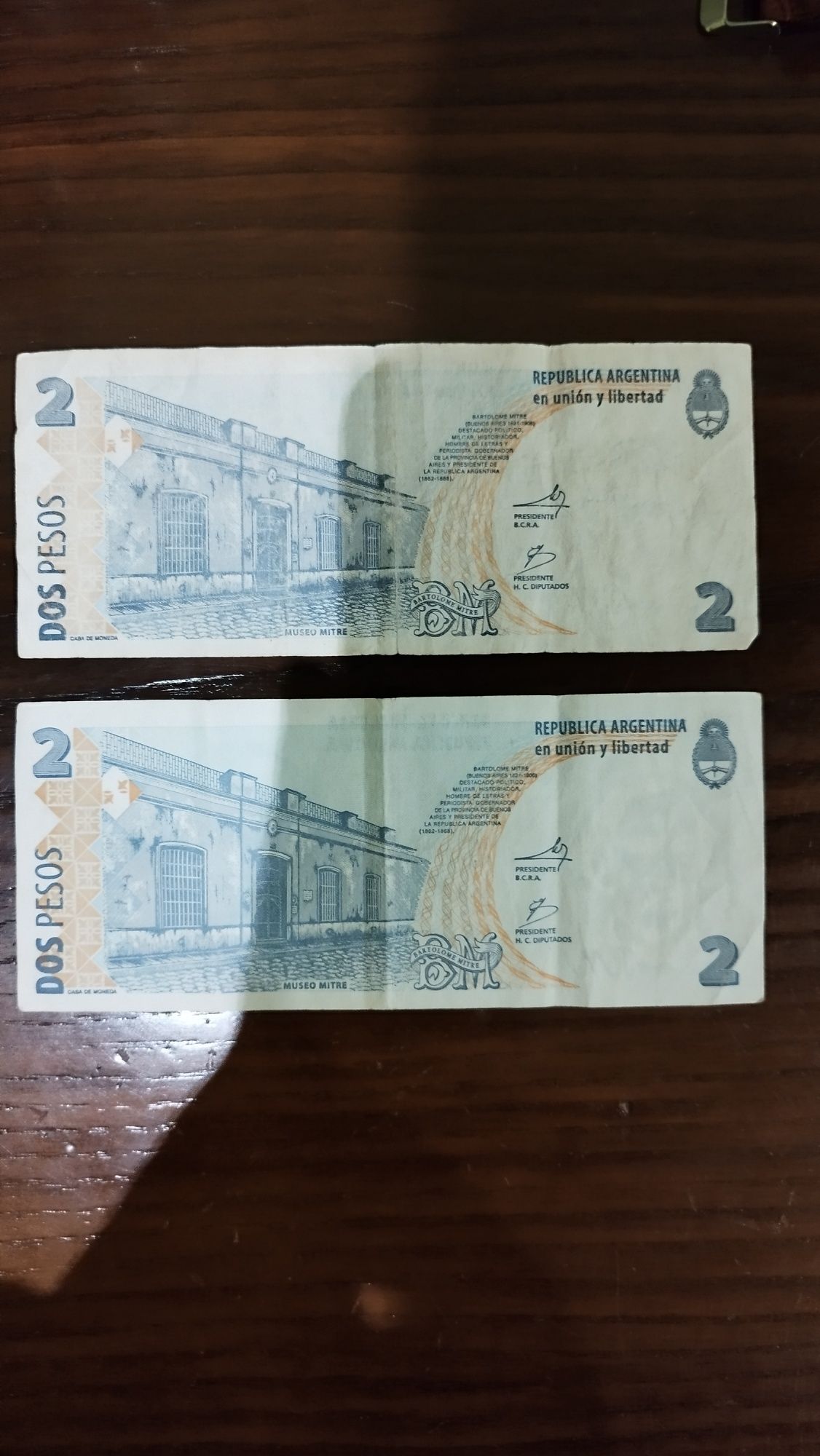 2 notas de 2 pesos Argentina