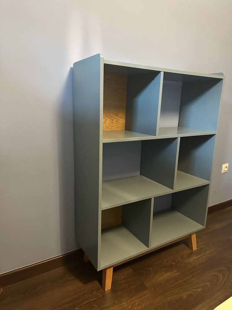 Movel azul estante