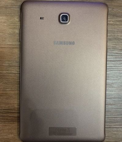 Samsung Tab E 9,6