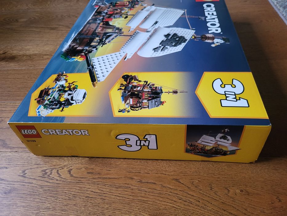 Lego 31109 statek piracki