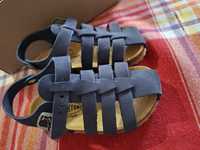 Vendo sandálias N°23 Plakton
