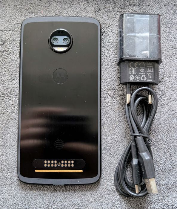 Motorola Moto Z2 Force XT1789-04 Black 4/64Gb Не Бьющийся!