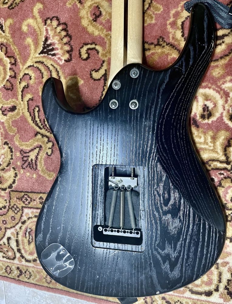 Guitarra Cort G260