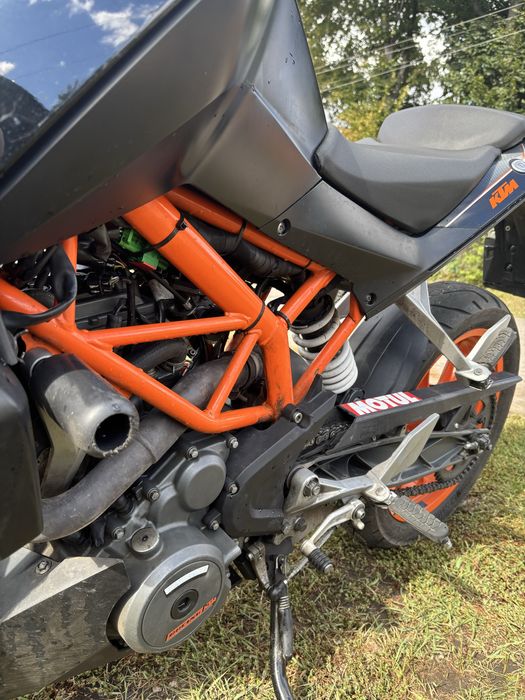 Ktm duke 390 2016