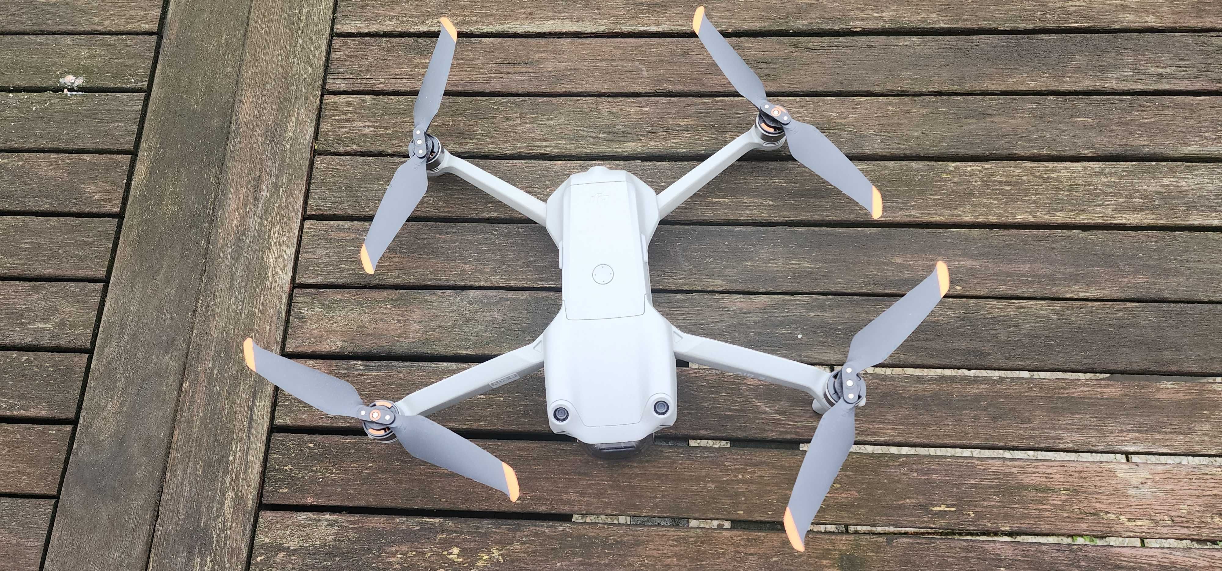 Kwadrokopter DJI AIR 2s Fly More Combo