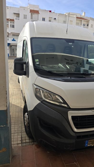 Carrinha Peugeot box