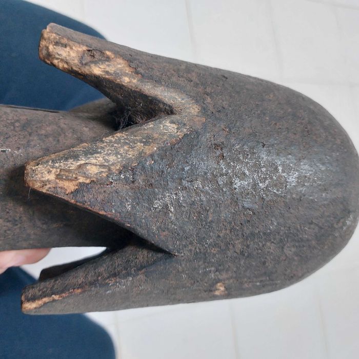 Estatueta Africana Fang relicário