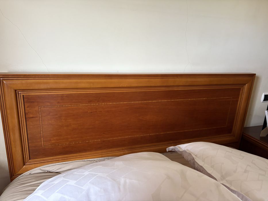 Cama madeira cerejeira
