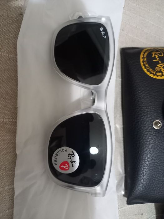 Oculos de sol .motivo fecho de loja