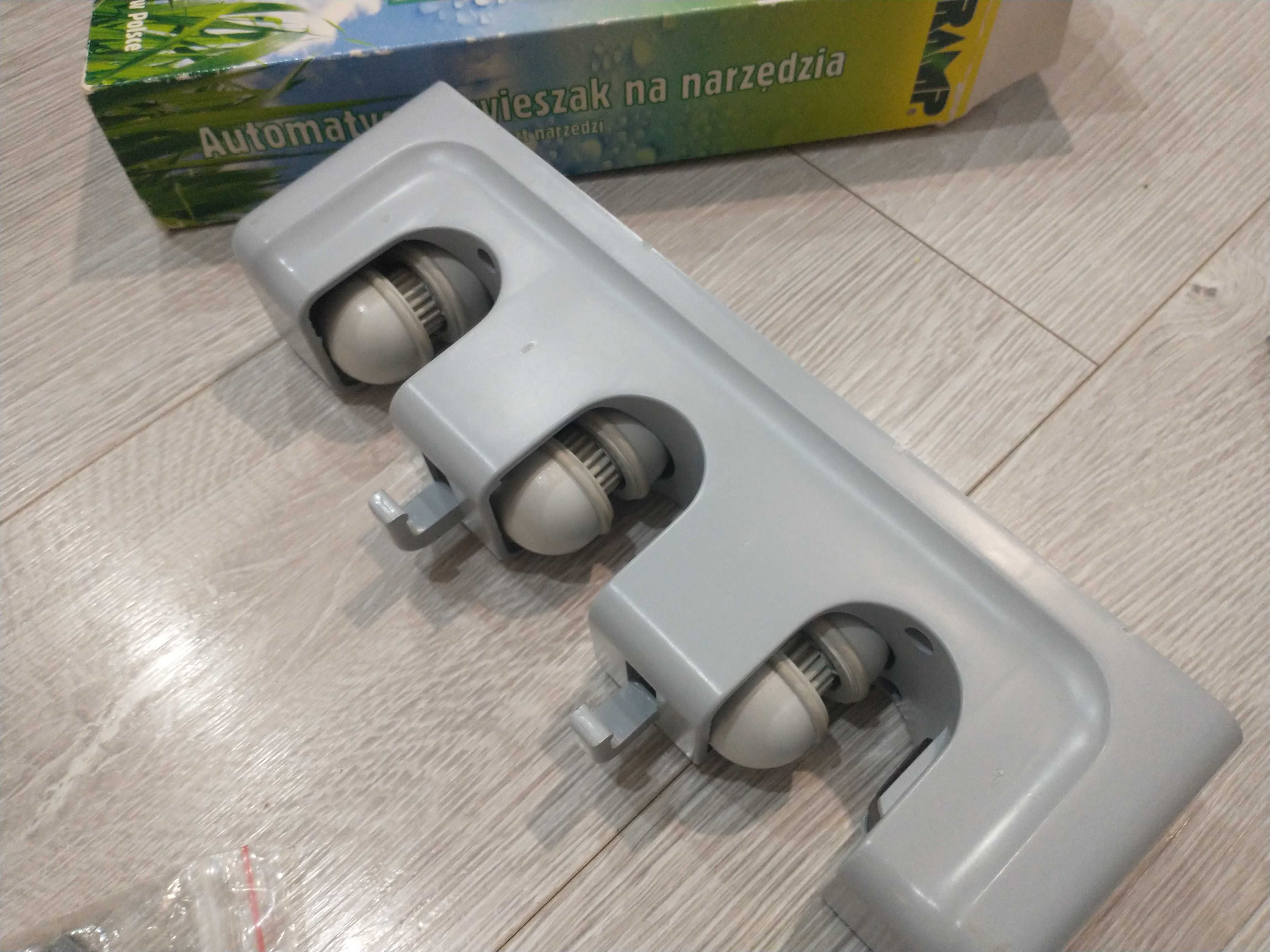 Automatyczny wieszak na narzędzia (na 5 miejsc)