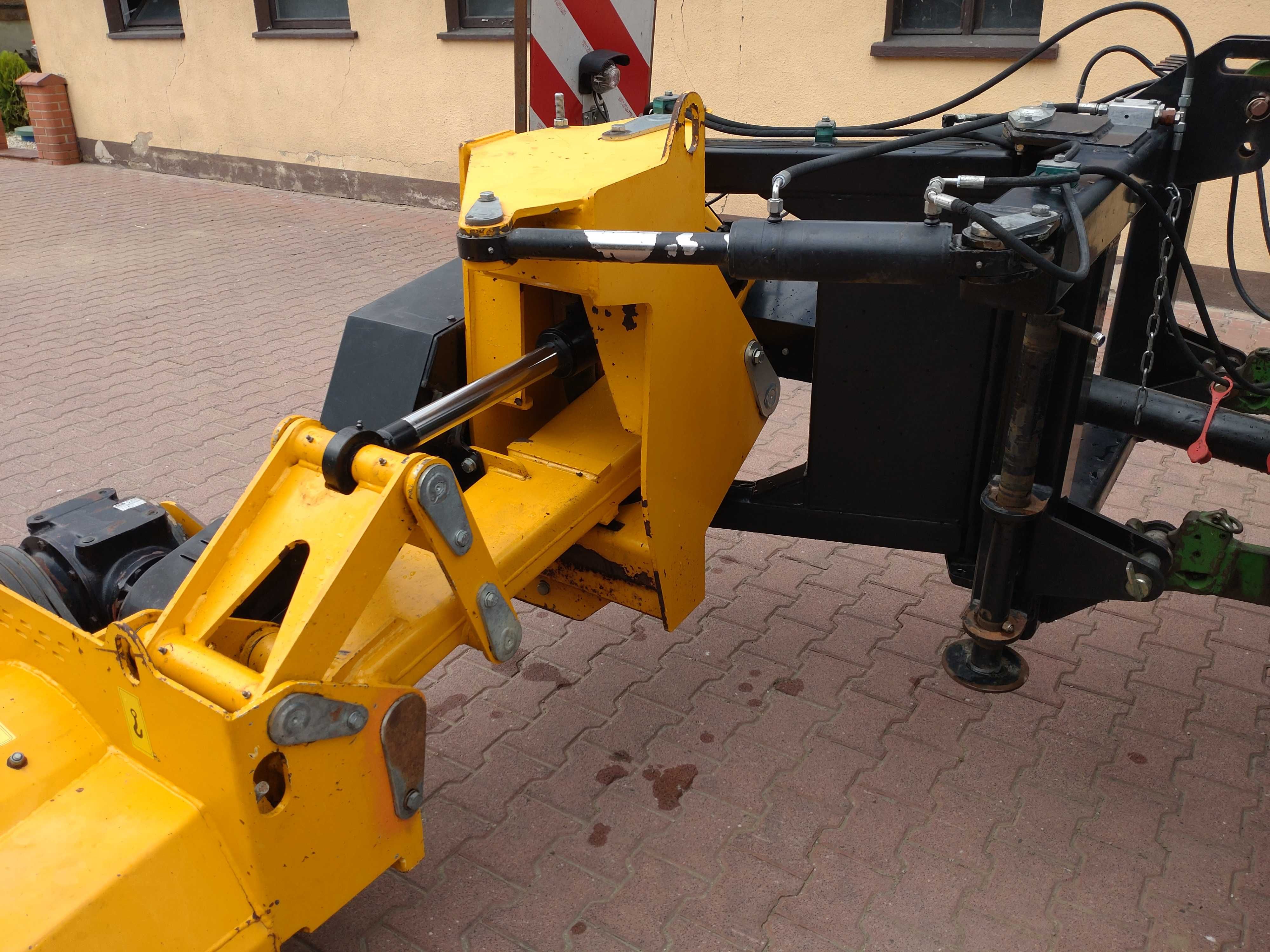 Kosiarka Mulczer Kuhn  Muthing TBES 250