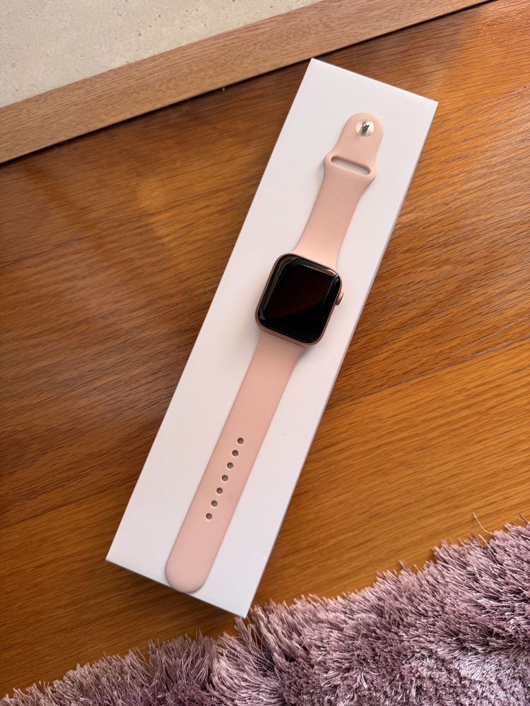 Apple Watch 6 44mm