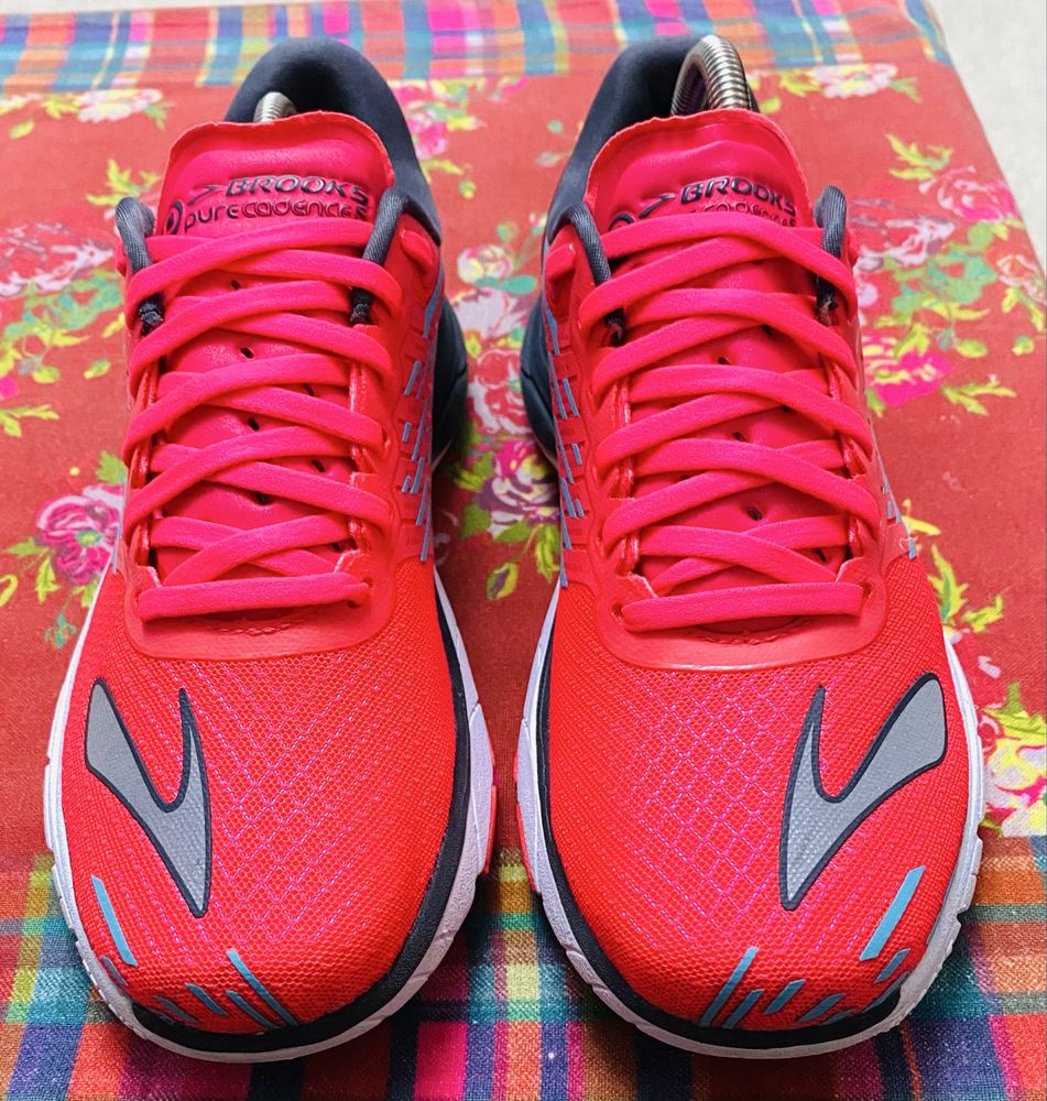 Жіночі кросівки Brooks PureCadence 5 нові 40р.