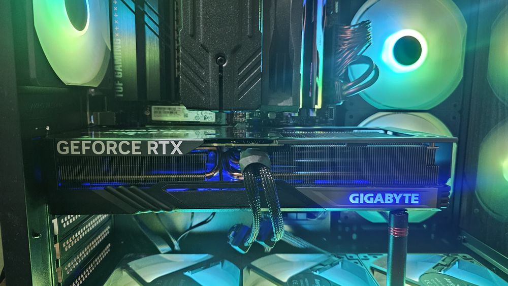 Gigabyte GeForce RTX 4070 SUPER GAMING OC 12288MB