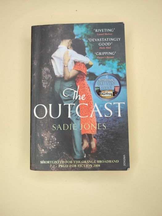 Художня книга на Англійській мові