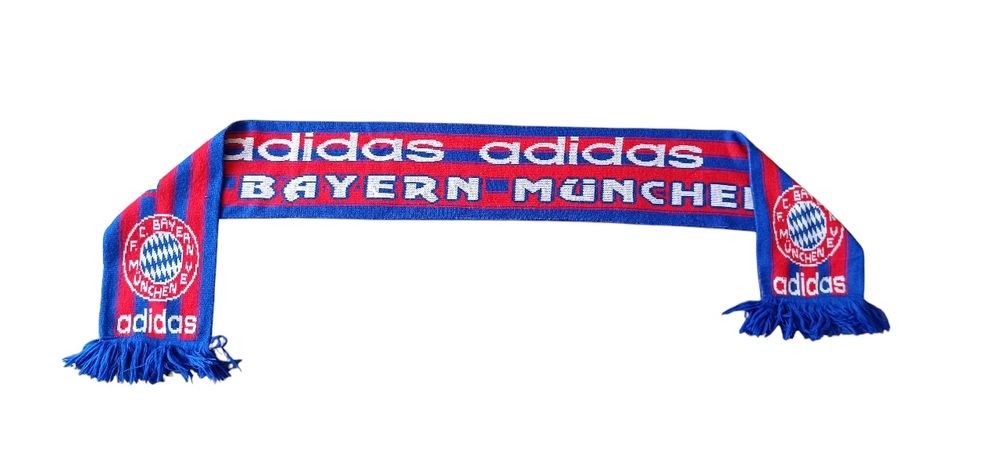 Używany Szalik piłkarski sportowy kolekcjonerski FC Bayern Monachium
