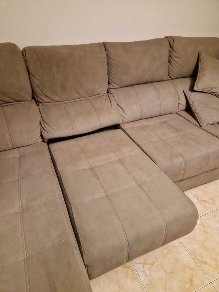 Sofa chaise longue
