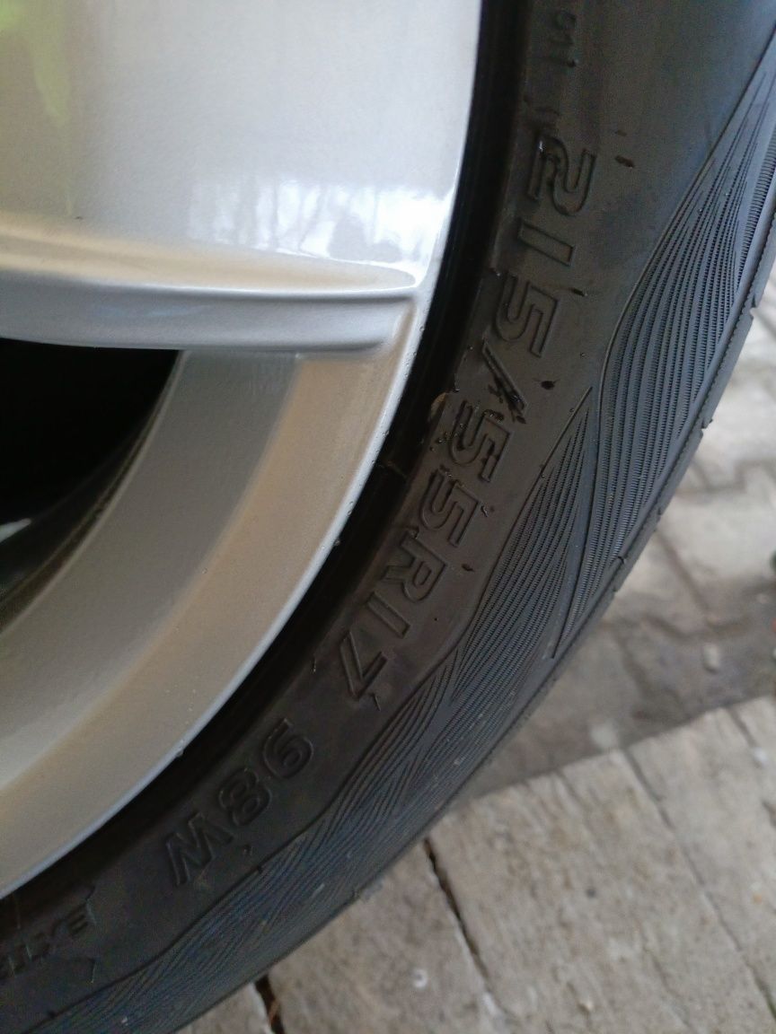 NOWE Koła aluminiowe letnie 215/55/17 VW volkswagen skoda 5x112