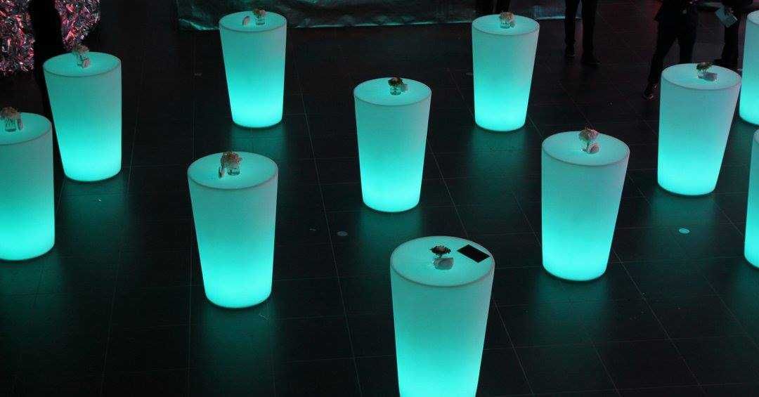 Mesas com iluminação led