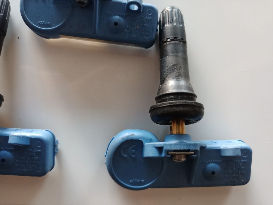 Czujnik ciśnienia TPMS Opel Adam Corsa 135.81562 GM NOWY ZAWÓR