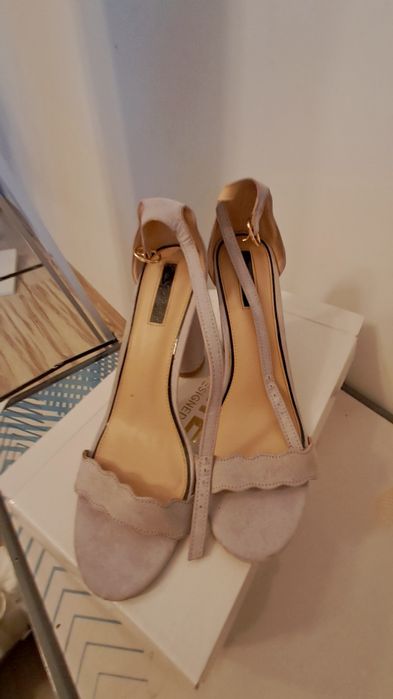 Sandałki szaro wrzosowe na słupku eco zamsz