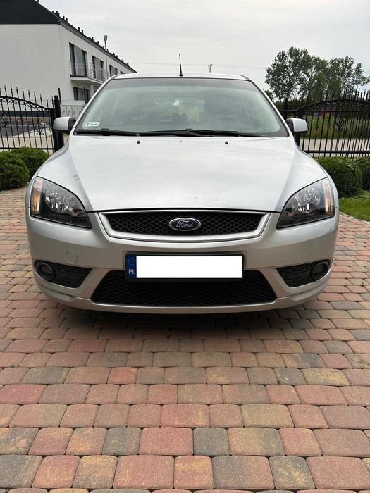 Ford Fokus 1.6 benzyna