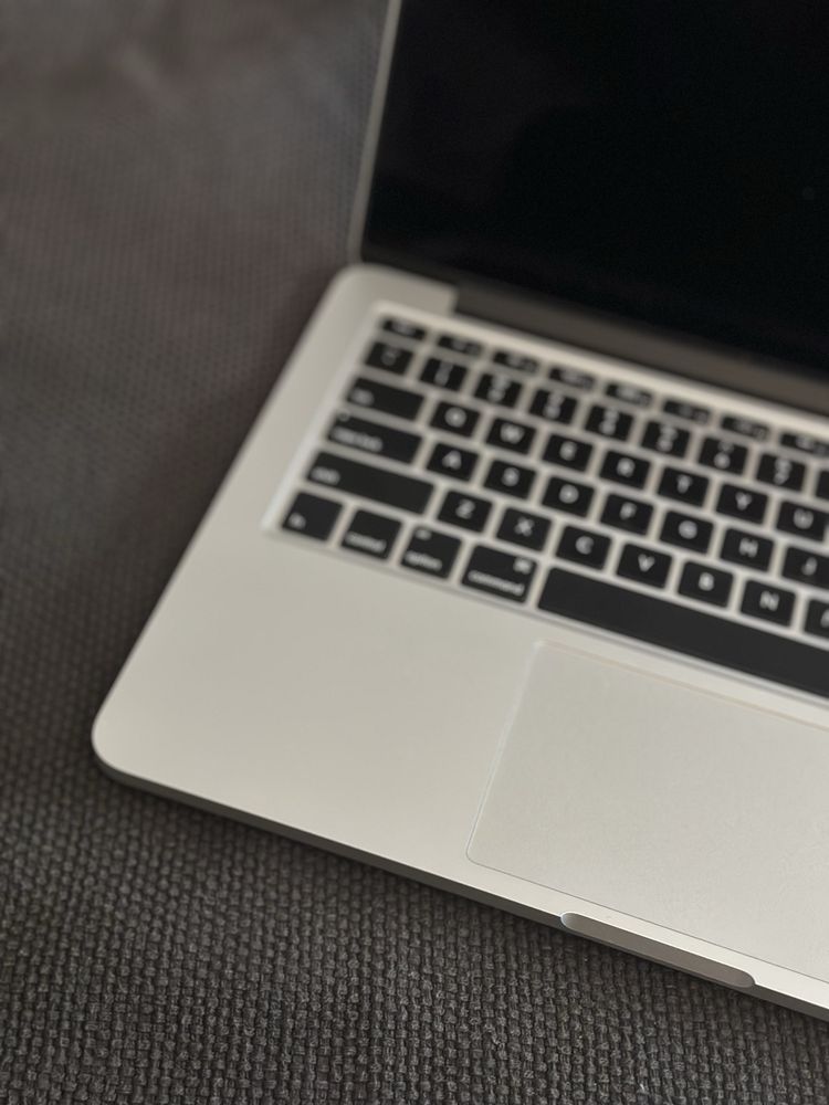 MacBook Pro 13” A1502 (2014) – i5 / 8GB RAM / 256GB SSD / nowa bateria