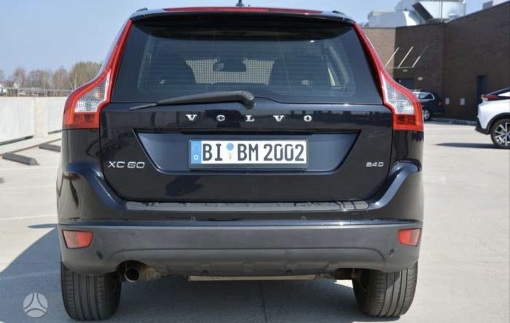 Вольво хс60  дизель автомат