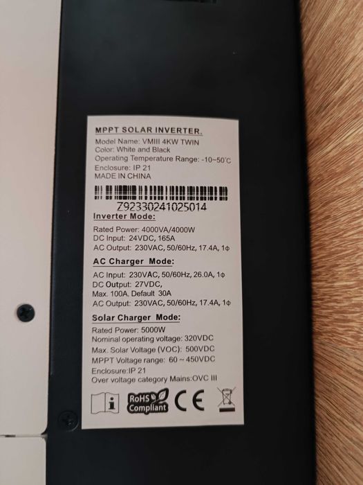 Гібридний сонячний інвертор SUNMART VMIV TWIN 4KW / 24V Wi-Fi