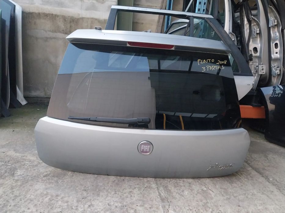 Tampa mala Fiat Punto 3 portas ano 2008