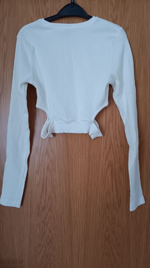 Top branco de rapariga