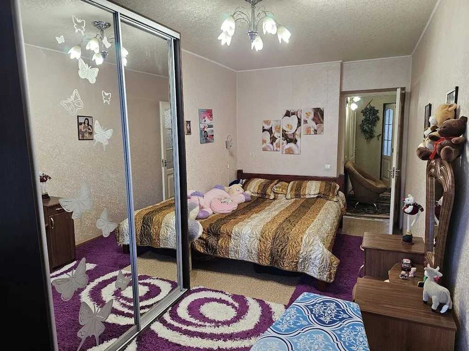 Продам просторную 2-к квартиру Донецкое шоссе Левобережный Караван