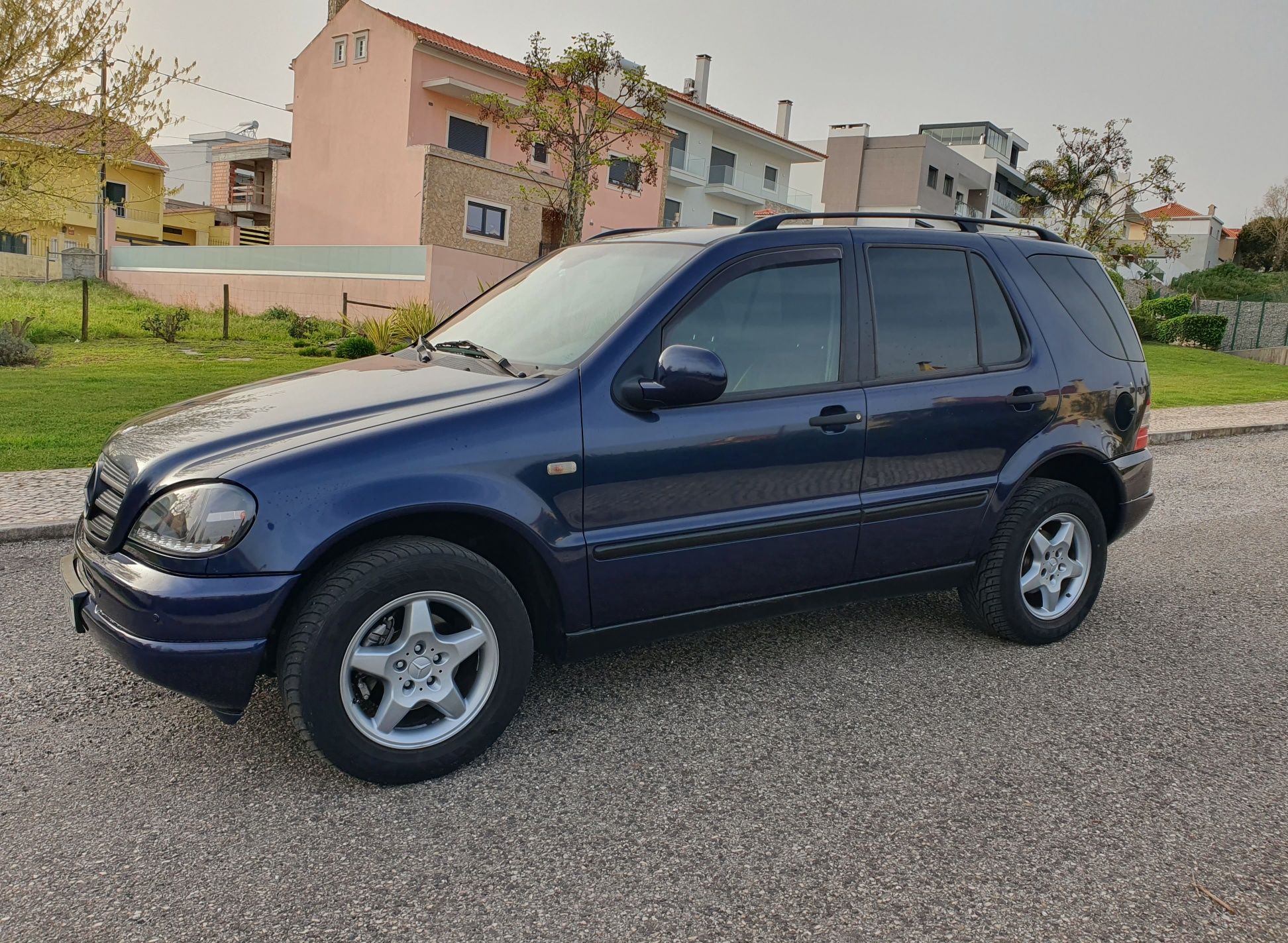 ML 270 CDI Manual 7 lugares