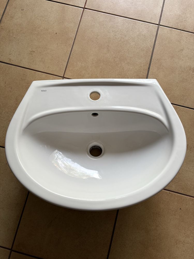 Umywalka wiszaca cersanit