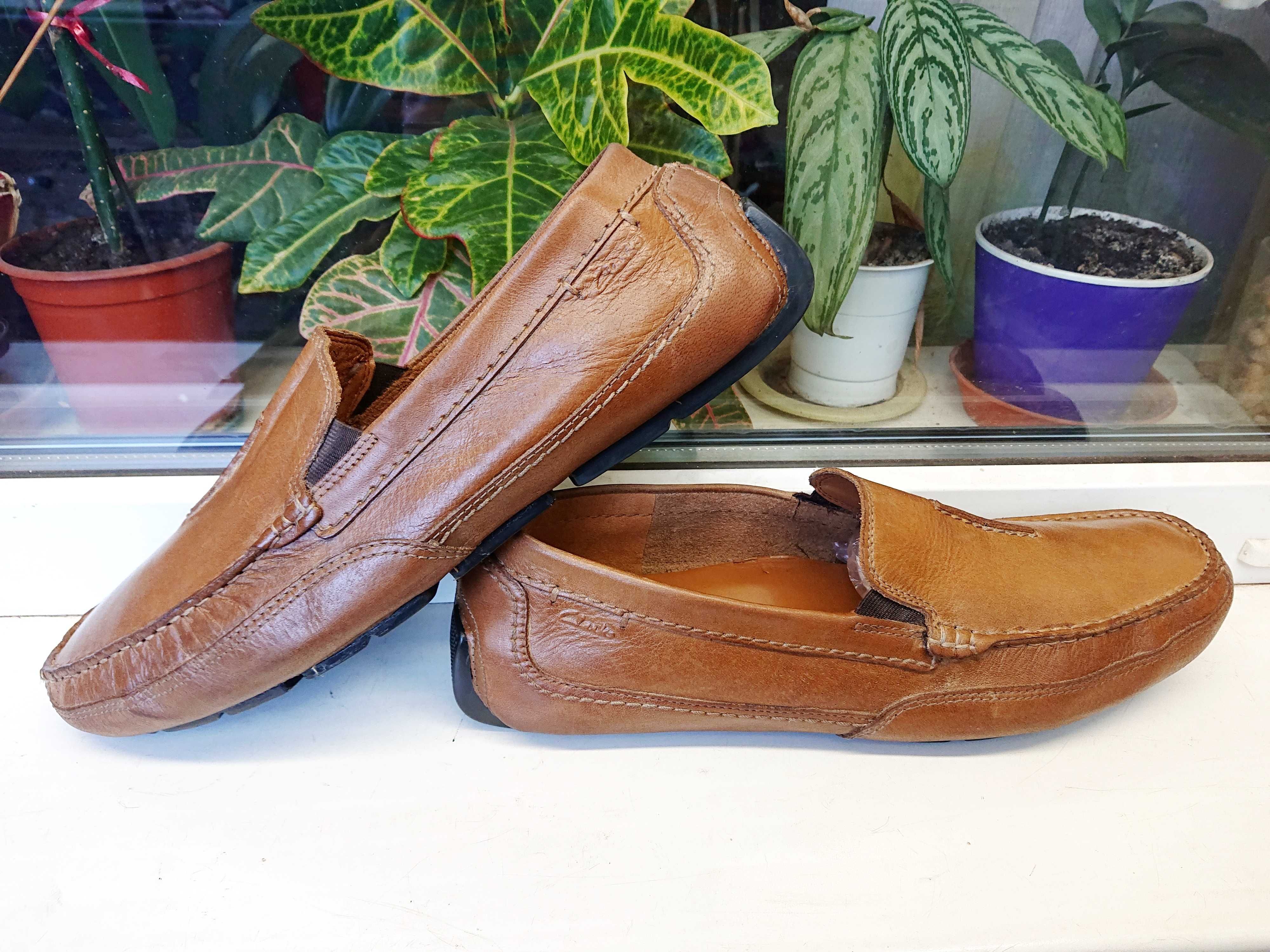 Очень мягкие и легкие  прошитые  мокасины "Clarks"  Оригинал  46 р
