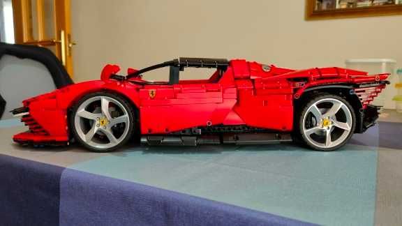 Ferrari Daytona SP3, 42143 - Klocki Lepin Technic + GRATIS