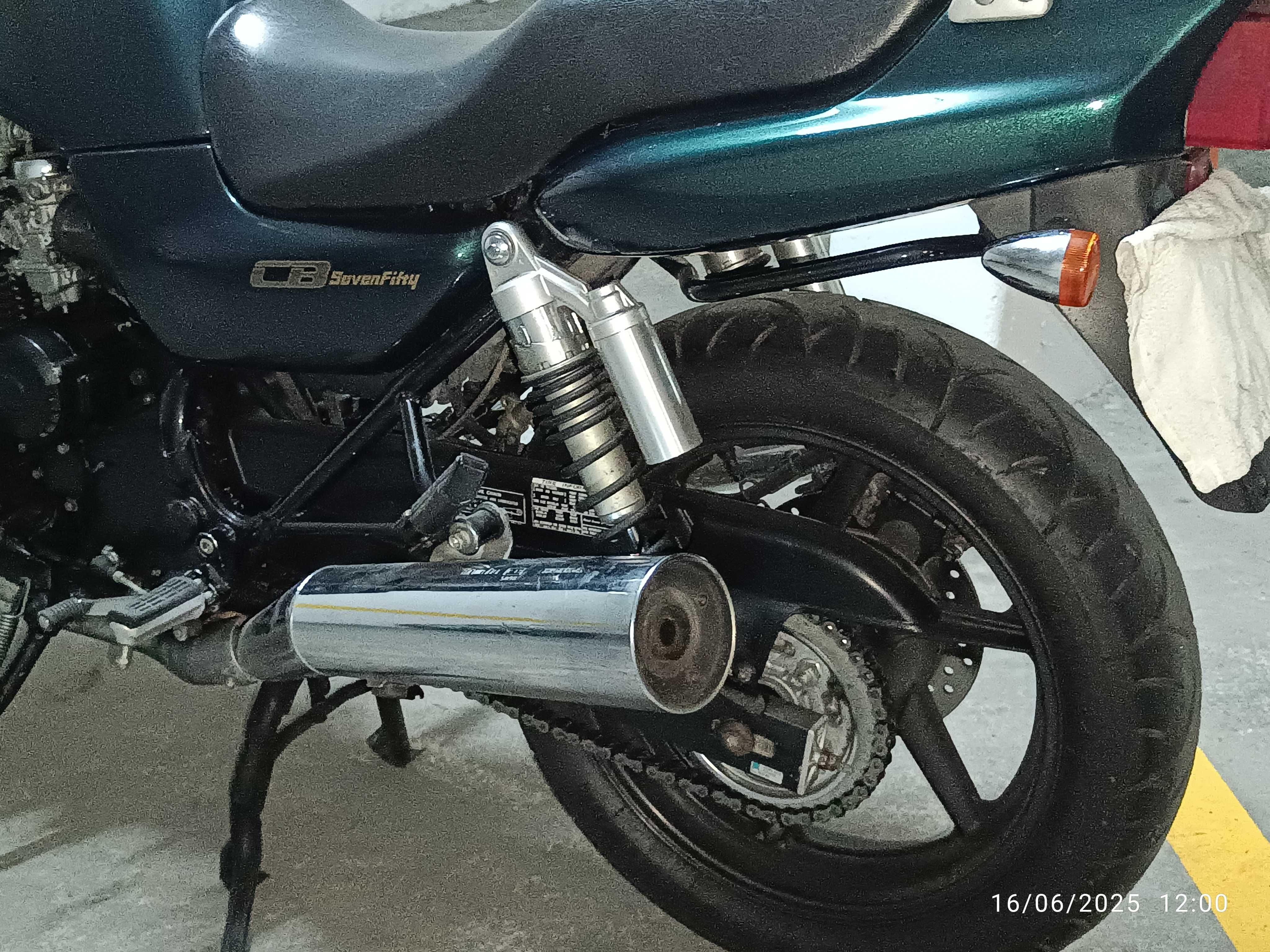 CB SEVEN FIFTY  750 - Coleção. Pré-Clássica