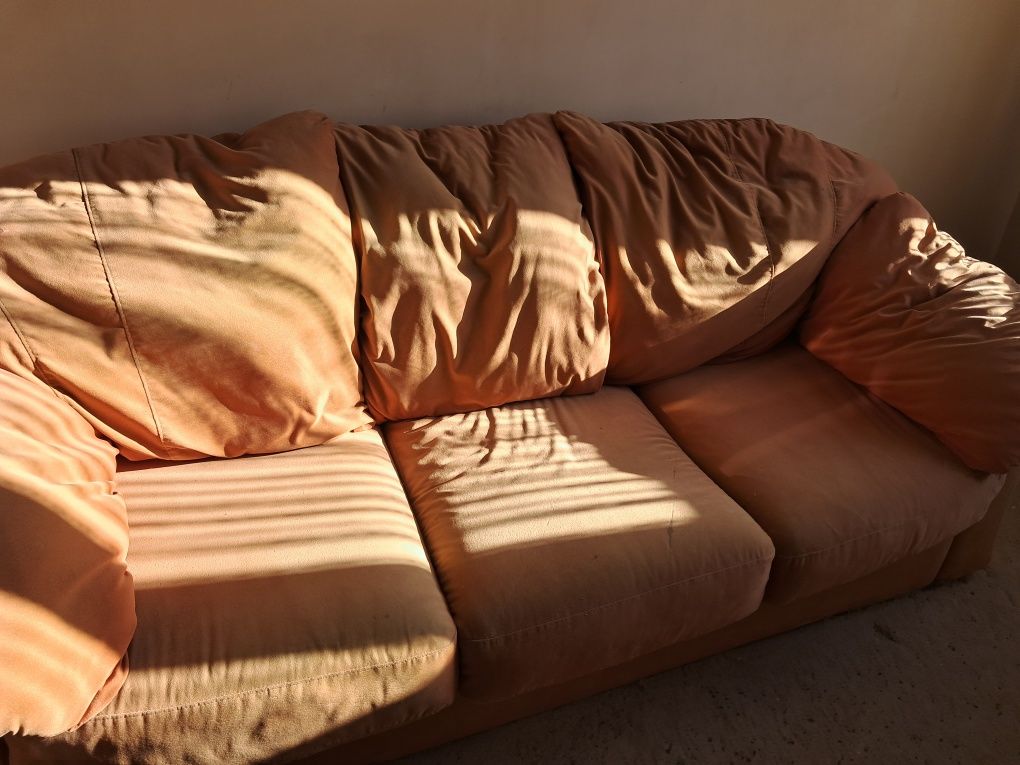 Мягкий уголок диван и кресла