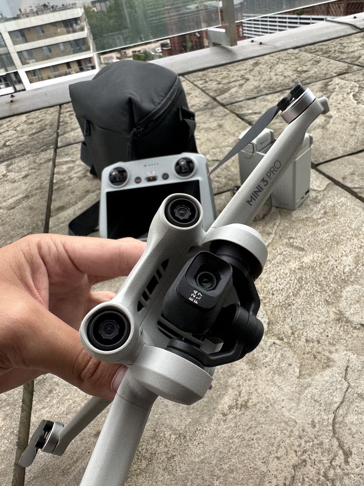 Dron DJI Mini 3 Pro RC  Fly more Combo