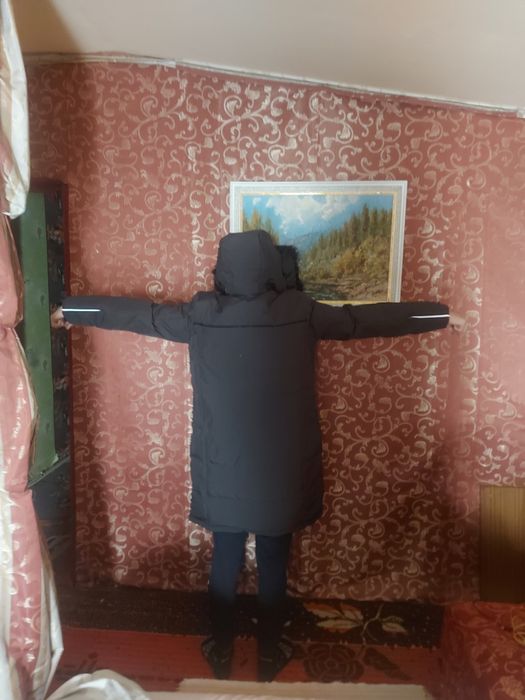 Длинная  мужская на  синтепоне курточка