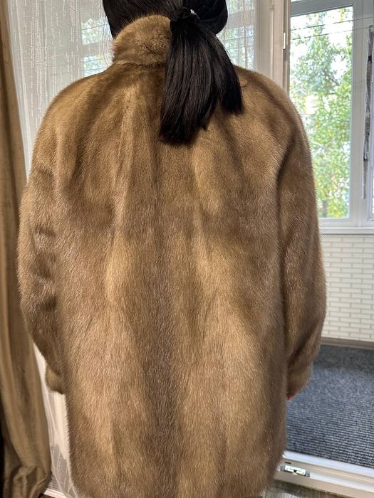 Продам  шуба норка .